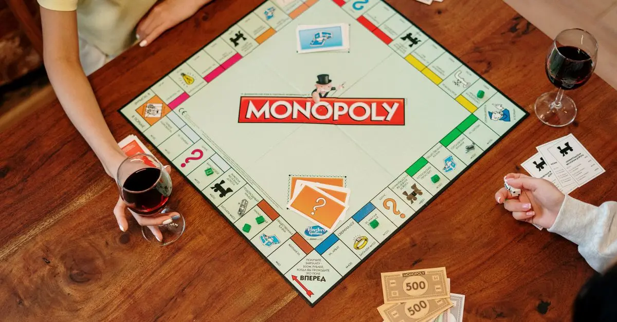 Les jeux de société incontournables à essayer absolument